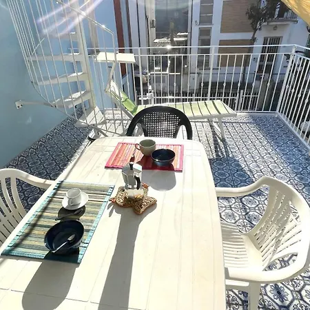 Petlyapartments #golden Apartment